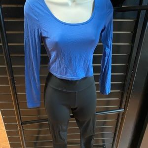 SOLD 3/4 length flare leggings